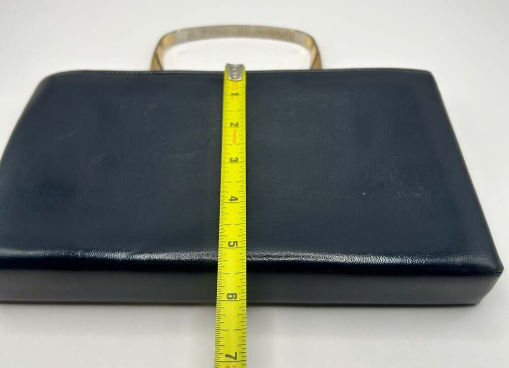 Vintage Andé Black Frame Handbag with Gold Tone Hardware - Picture 8 of 9